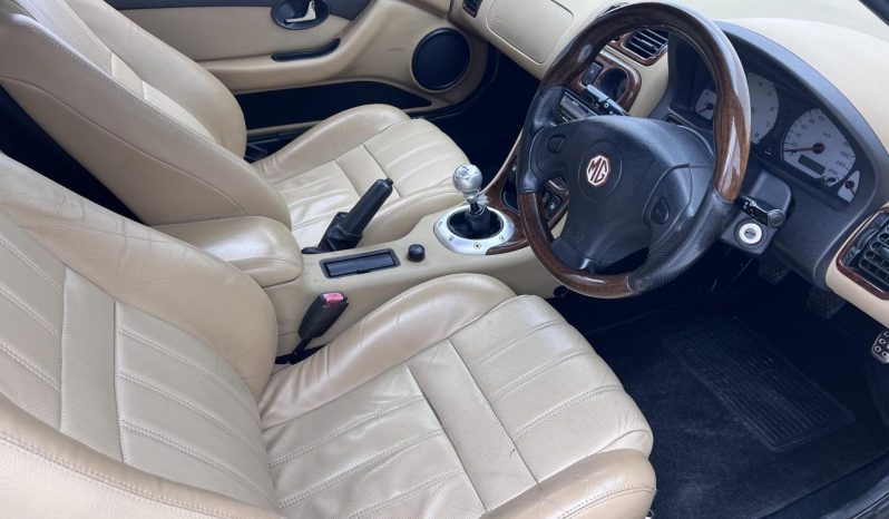 
								MG TF Roadster full									