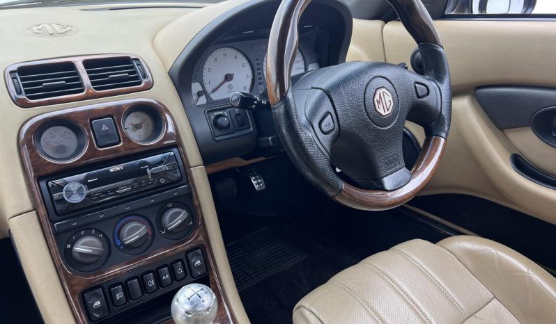 
								MG TF Roadster full									