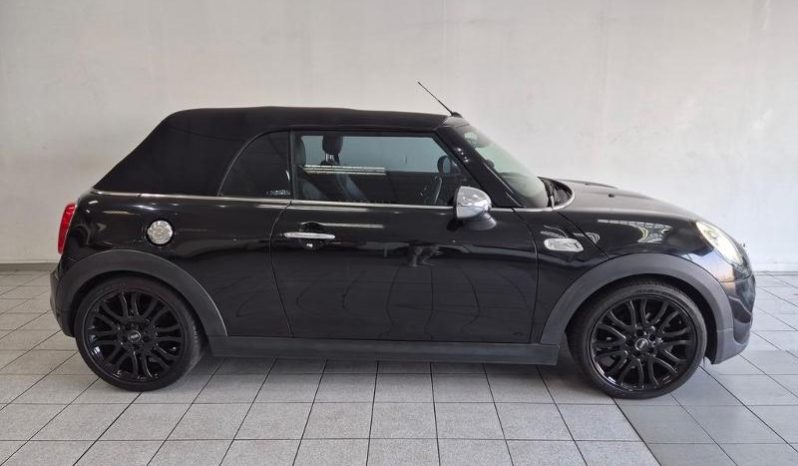 
								MINI Convertible Cooper S Steptronic full									