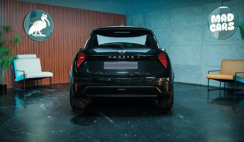 
								MINI Hatch 3-Door Cooper S full									