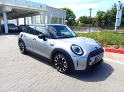 MINI Hatch 5-Door Cooper Steptronic