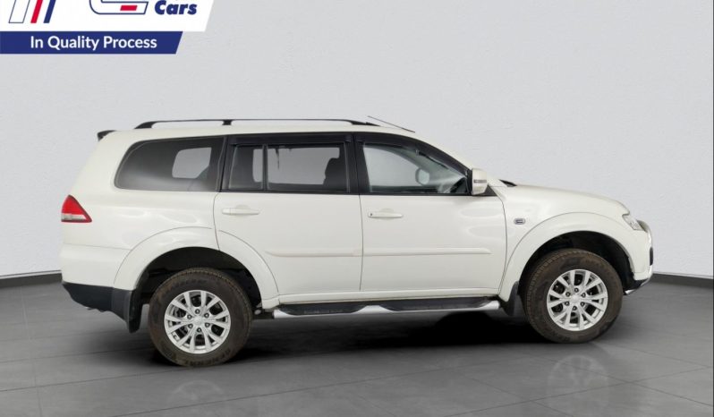 
								Mitsubishi Pajero 2.5 Di-D Sport Gls 4X2 At full									