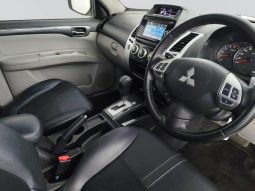 
										Mitsubishi Pajero 2.5 Di-D Sport Gls 4X2 At full									