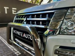
										Mitsubishi Pajero 3.2 Gls Swb At full									