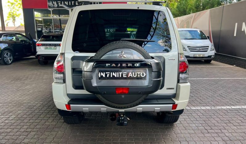 
								Mitsubishi Pajero 3.2 Gls Swb At full									