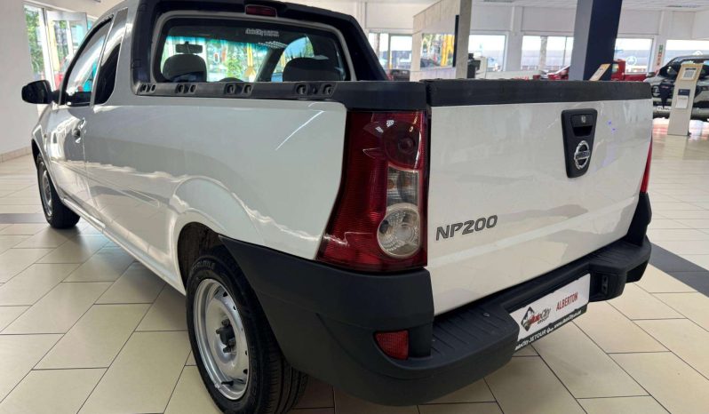 
								Nissan 1400/NP200 NP200 1.6 P/U S/C full									