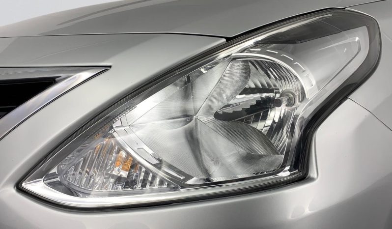 
								Nissan Almera 1.5 Acenta At full									