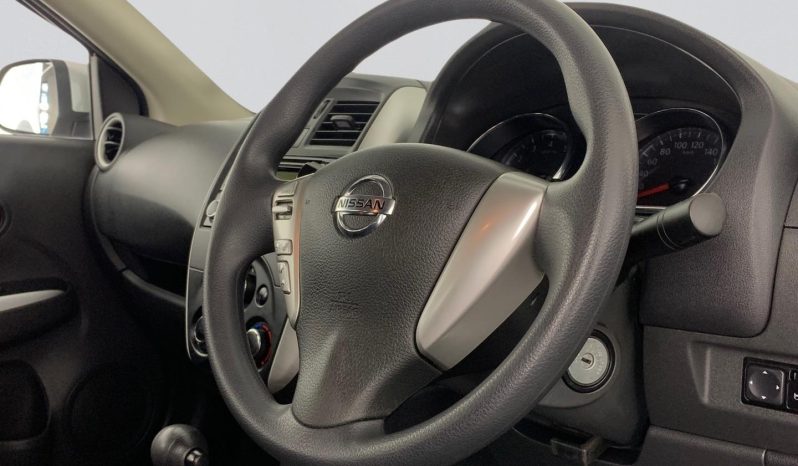
								Nissan Almera 1.5 Acenta At full									