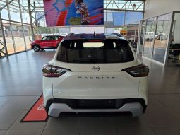 
										Nissan Magnite 1.0 Acenta MT full									