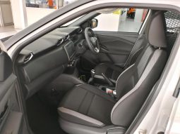 
										Nissan Magnite 1.0 Move Panel Van full									