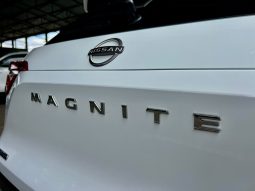 
										Nissan Magnite 1.0 T Acenta full									