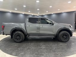 Nissan Navara 2.5D Le 4X4 D Cab At