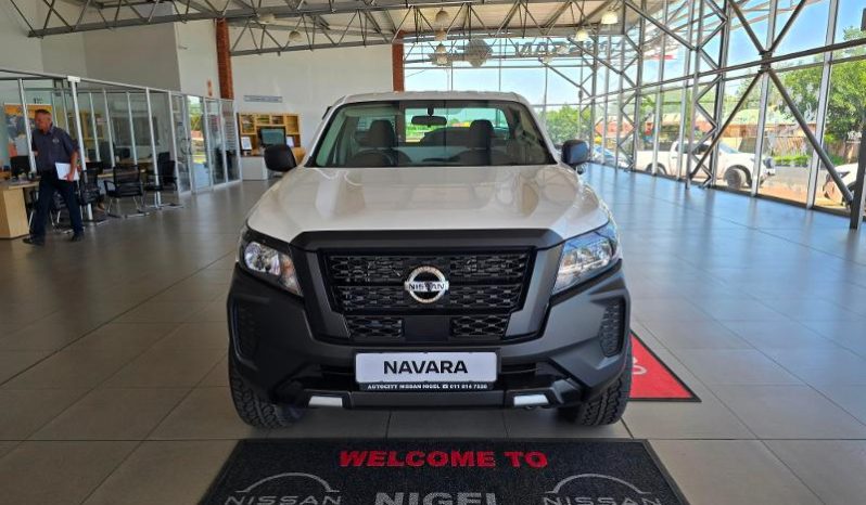 
								Nissan Navara 2.5D Xe S Cab 4X2 full									