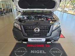 
										Nissan Navara 2.5D Xe S Cab 4X2 full									