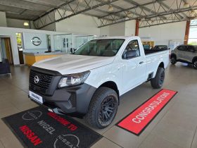 Nissan Navara 2.5D Xe S Cab 4X2
