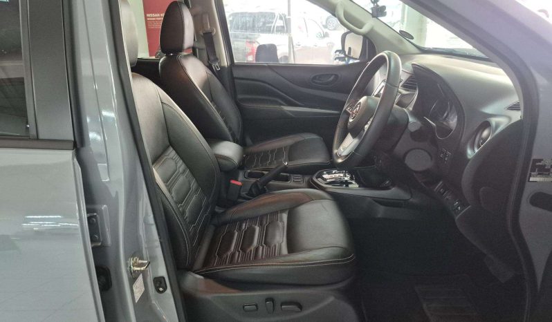 
								Nissan Navara NAVARA 2.5DDTi PRO-4X 4X4 A/T D/C P/U full									