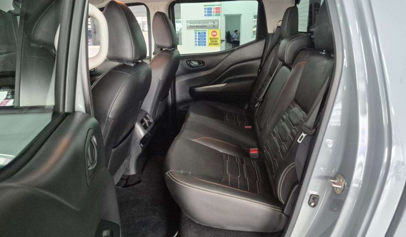 
								Nissan Navara NAVARA 2.5DDTi PRO-4X 4X4 A/T D/C P/U full									