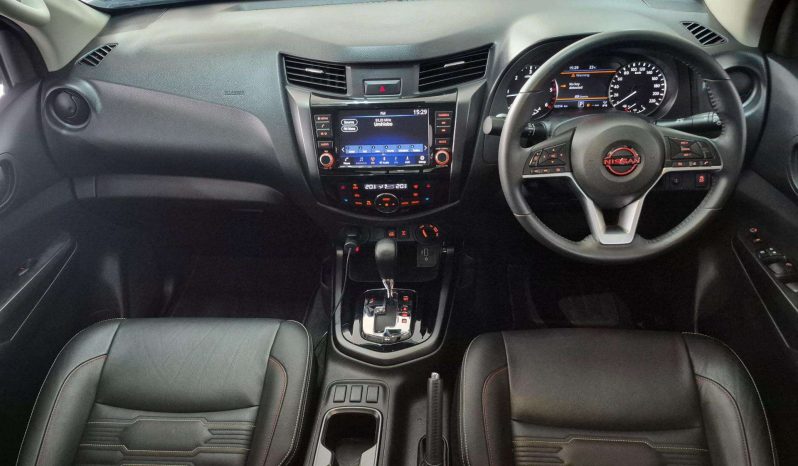 
								Nissan Navara NAVARA 2.5DDTi PRO-4X 4X4 A/T D/C P/U full									