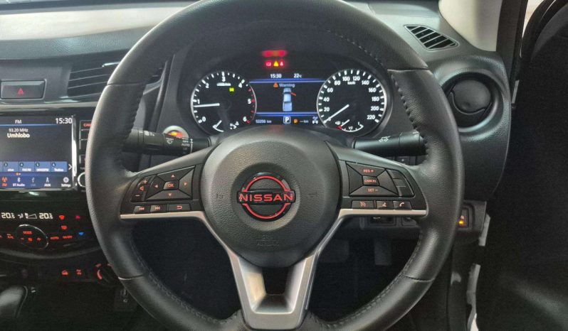 
								Nissan Navara NAVARA 2.5DDTi PRO-4X 4X4 A/T D/C P/U full									