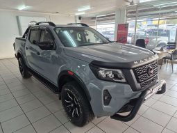 Nissan Navara NAVARA 2.5DDTi PRO-4X 4X4 A/T D/C P/U