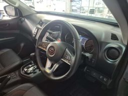 
										Nissan Navara NAVARA 2.5DDTi PRO-4X 4X4 A/T D/C P/U full									