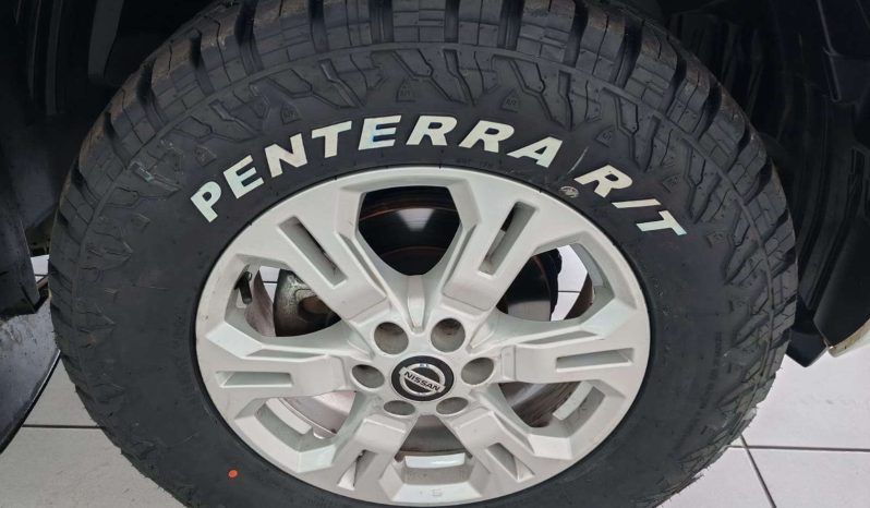 
								Nissan Navara NAVARA 2.5DDTi SE PLUS A/T D/C P/U full									