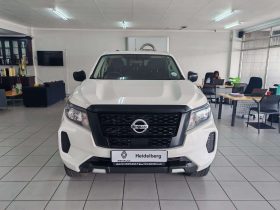 Nissan Navara NAVARA 2.5DDTi SE PLUS A/T D/C P/U