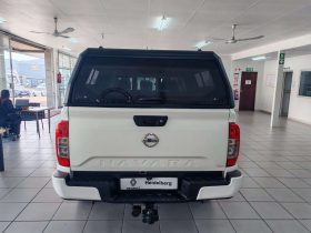 Nissan Navara NAVARA 2.5DDTi SE PLUS A/T D/C P/U