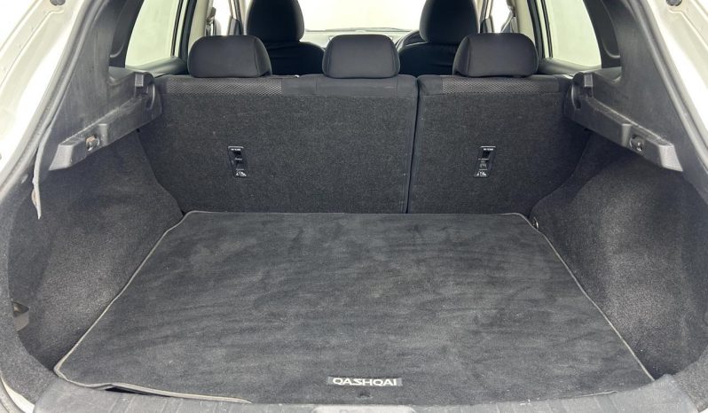 
								Nissan Qashqai 1.5DCI Acenta full									
