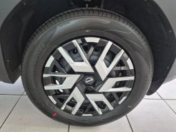 
										Nissan Tekton 1.3T Visia At full									