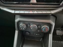 
										Nissan Tekton 1.3T Visia At full									