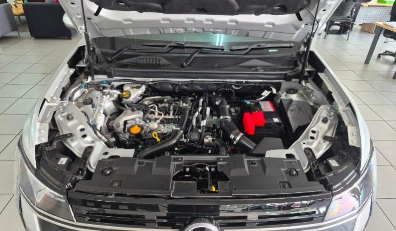 
								Nissan Tekton 1.3T Visia At full									