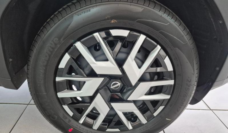 
								Nissan Tekton 1.3T Visia At full									