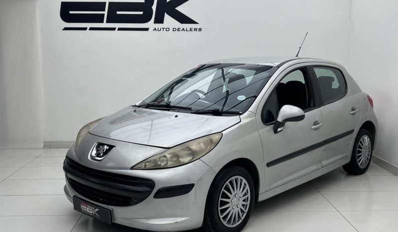 
								Peugeot 207 1.4 Xr 5-Door full									