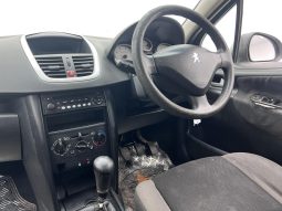 
										Peugeot 207 1.4 Xr 5-Door full									