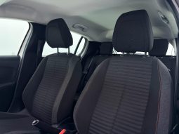 
										Peugeot 208 1.2 Active full									