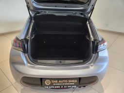 
										Peugeot 208 1.2T Allure At full									