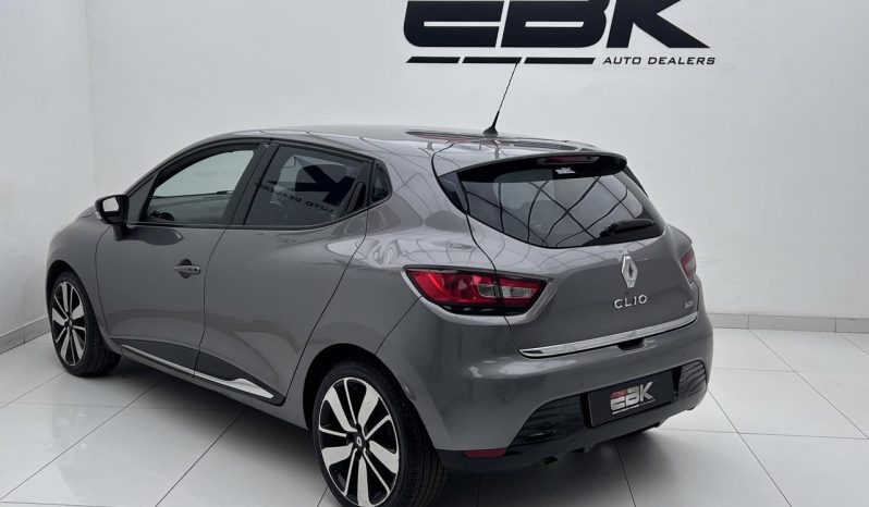 
								Renault Clio 4 0.9 Turbo Expression full									