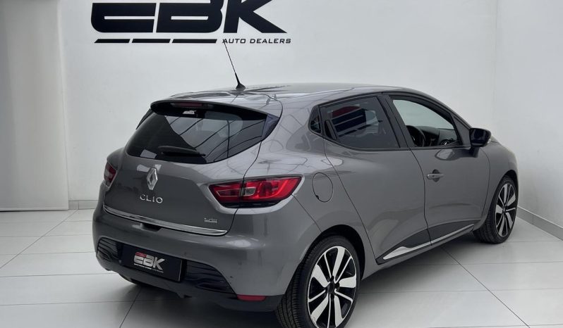 
								Renault Clio 4 0.9 Turbo Expression full									