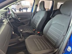 
										Renault DUSTER DUSTER 1.5 DCI ZEN full									
