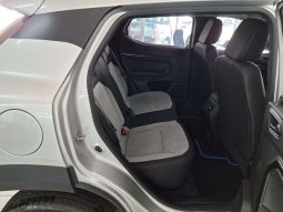 
										Renault KIGER 1.0 MT Life full									