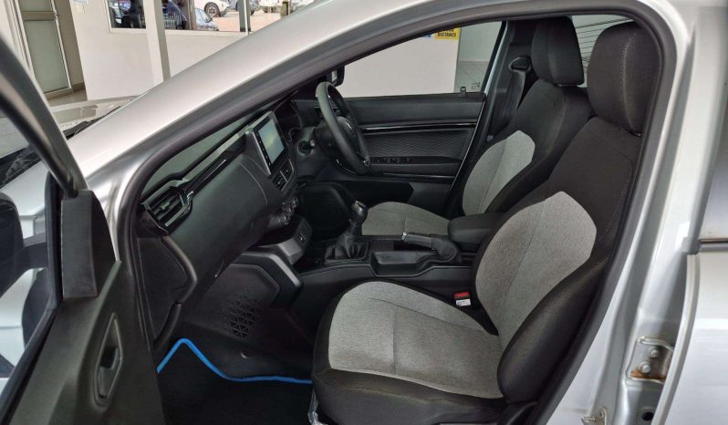 
								Renault KIGER 1.0 MT Life full									