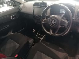 
										Renault KWID KWID 1.0 DYNAMIQUE / ZEN / TECHNO 5DR full									