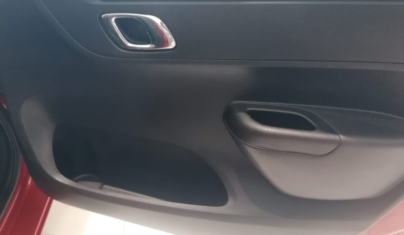
								Renault KWID KWID 1.0 DYNAMIQUE / ZEN / TECHNO 5DR full									