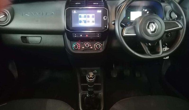 
								Renault KWID KWID 1.0 DYNAMIQUE / ZEN / TECHNO 5DR full									