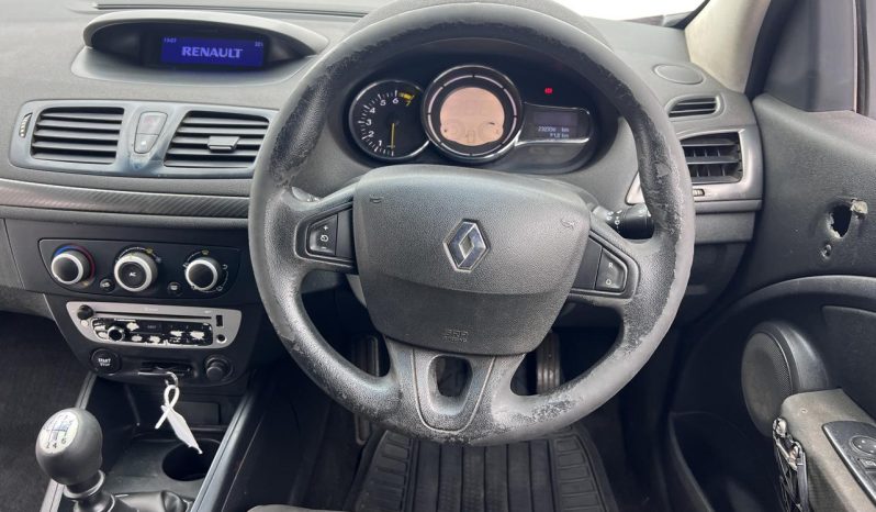 
								Renault Megane Coupe Collection 1.6 Expression full									