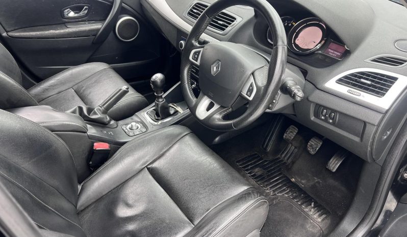 
								Renault Megane Hatch Collection 1.6DCI Dynamique full									