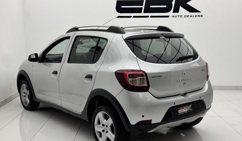 
								Renault Sandero 0.9 Turbo Stepway full									