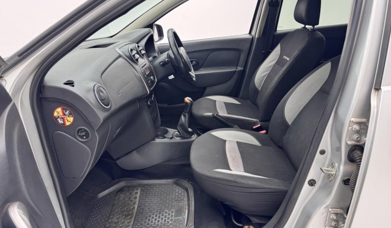 
								Renault Sandero 0.9 Turbo Stepway full									