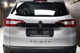 
										Renault Triber 1.0 Evolution full									